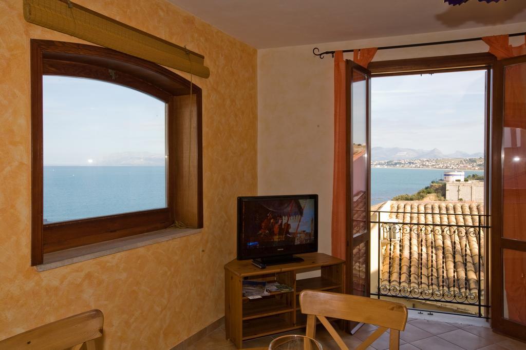 Balconi Sul Mare Appartamenti Castellammare del Golfo Habitación foto